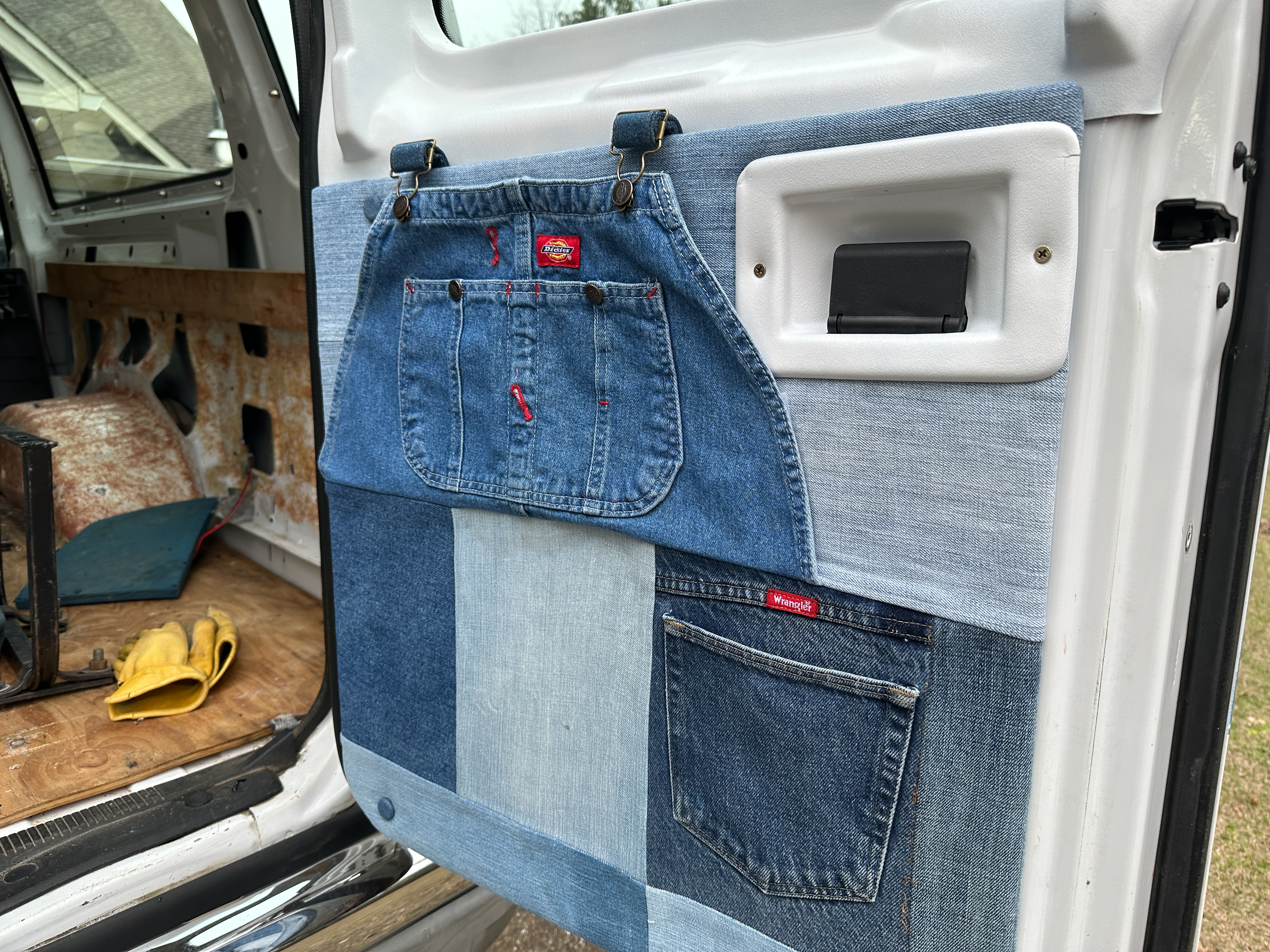 Door Panel Pockets on the Back Door