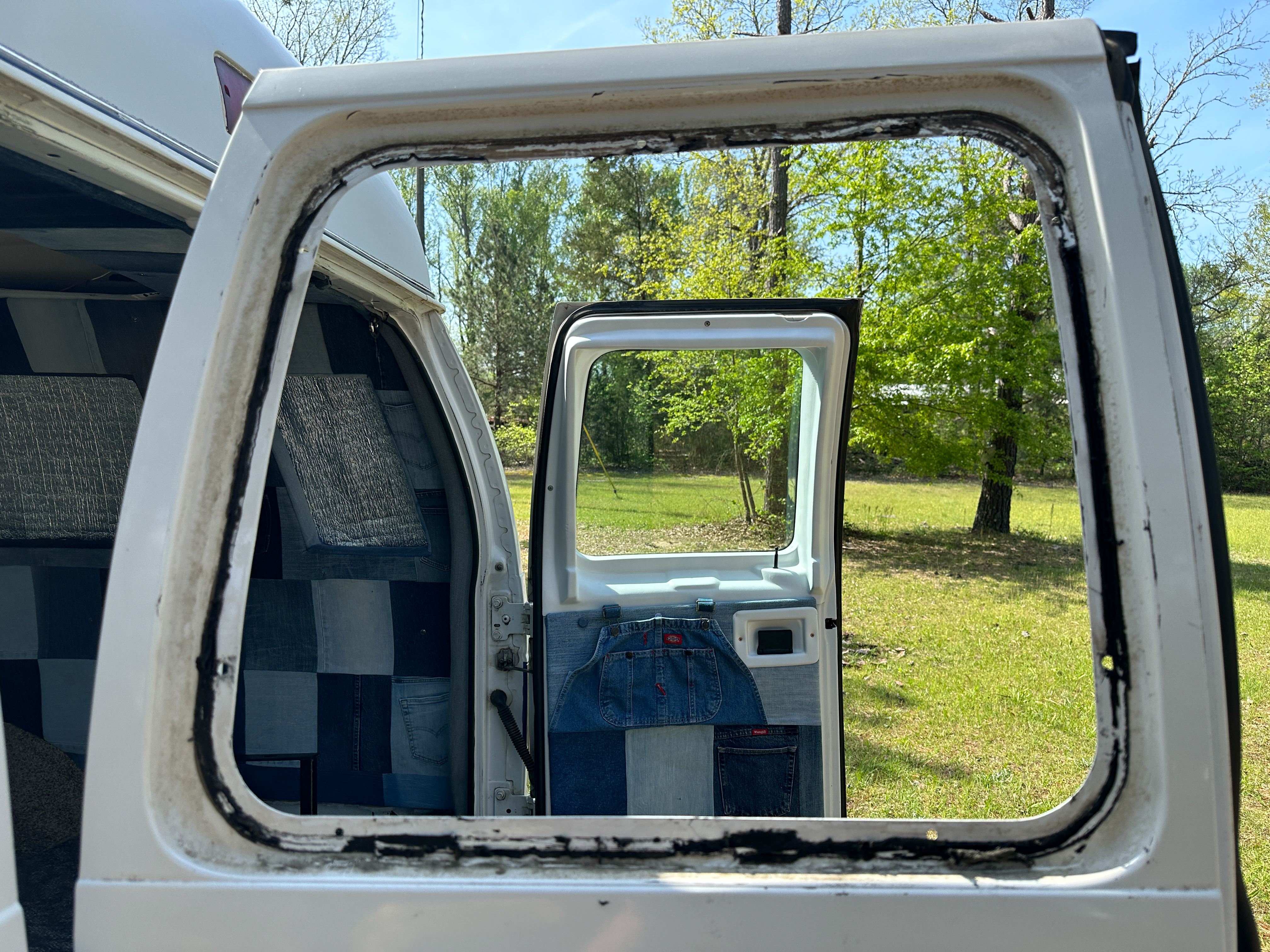 Removing Rear Window on Econoline Van