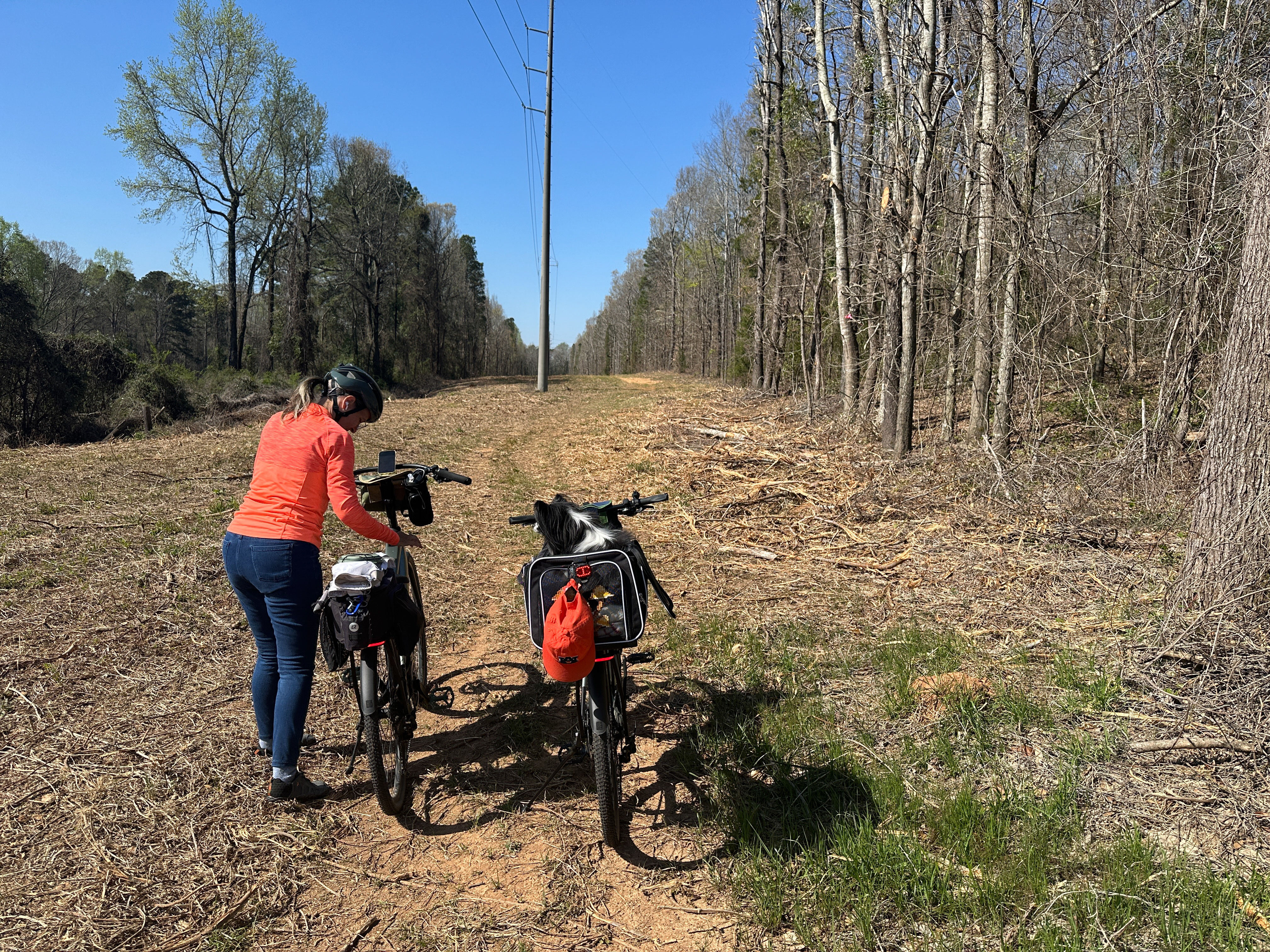 Auburn Wandrer Ride Cut Through Between Subdivisions