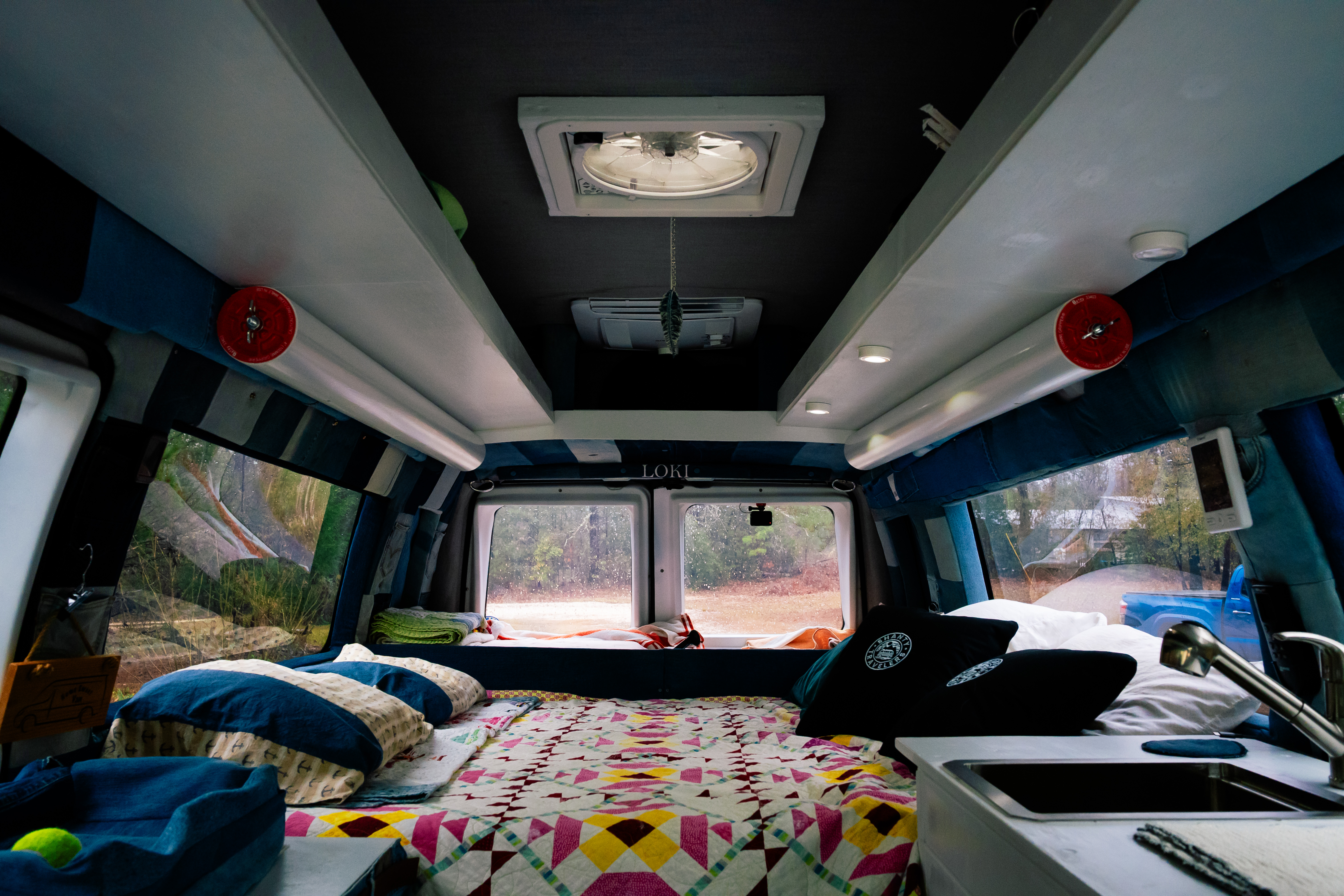 Building Side Panels and Overhead Bins